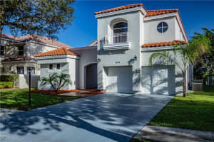 11121 Minneapolis Dr, Hollywood, FL 33026, Sold 04/21/23