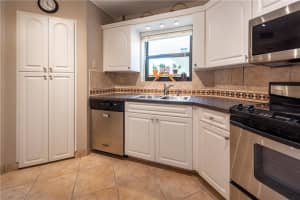 6755 W Broward Blvd   405, Plantation, FL 33317 Sold 12/23/22