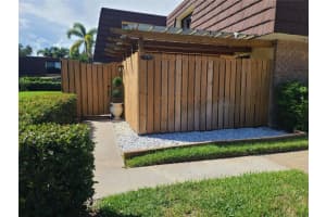 1118  11th Ln   1118, Palm Beach Gardens, FL 33418 Sold 01/06/23