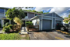 4111 NW 78th Ave, Sunrise, FL 33351 Sold 12/15/22