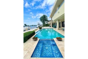 2410  DEL LAGO DR, Fort Lauderdale, FL 33316 Sold 08/31/23