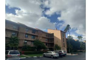 357 N Rock Island Rd   101, Margate, FL 33063 Sold 12/20/22