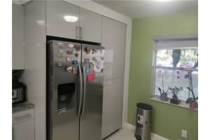 357 N Rock Island Rd   101, Margate, FL 33063 Sold 12/20/22