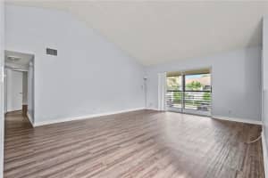 707 Gardens Dr, Pompano Beach, FL 33069, Sold 02/21/23