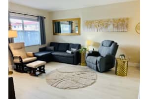 19  Abbey Ln   104, Delray Beach, FL 33446 Sold 12/21/22