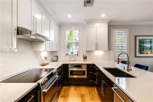 516 N Mallory Cir, Delray Beach, FL 33483, Sold 05/19/23