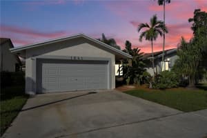 1641 SW 102nd Terrace, Davie, FL 33324, Sold 01/13/23