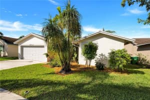 1641 SW 102nd Terrace, Davie, FL 33324, Sold 01/13/23