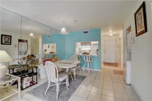 370  Waterside Dr   370, Hypoluxo, FL 33462 Sold 04/14/23