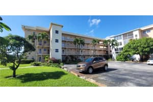 230 NE 26th Ave #118, Boynton Beach, FL 33435, Sold 09/18/23