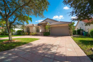 5319 NW 57th Terrace, Coral Springs, FL 33067, Sold 01/13/23