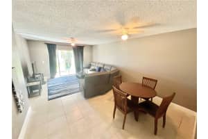 5 Abbey Ln, Delray Beach, FL 33446, Sold 03/06/23