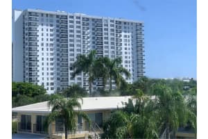 3015 N Ocean Blvd, Fort Lauderdale, FL 33308, Sold 12/23/22