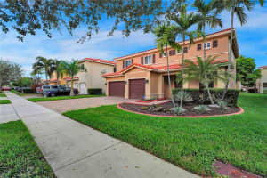 20425 NW 8TH CT, Miami Gardens, FL 33169 Sold 05/18/23