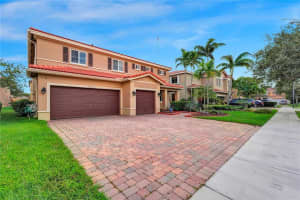 20425 NW 8TH CT, Miami Gardens, FL 33169 Sold 05/18/23