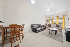 3300 NW 46th St   207, Oakland Park, FL 33309 Sold 12/28/22