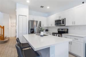 4542 NW 48th Ter, Tamarac, FL 33319 Sold 12/29/22