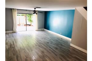 3080 S Oakland Forest Dr, Oakland Park, FL 33309, Sold 12/16/22