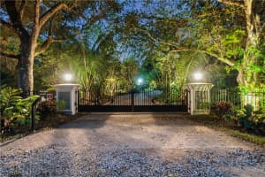 8600 NW 72nd St, Parkland, FL 33067 Sold 07/31/23