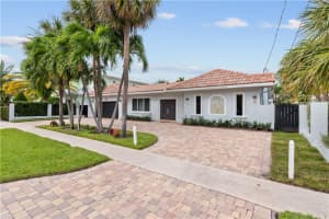 2341 NE 47th St, Lighthouse Point, FL 33064 Sold 01/23/23