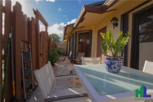 264 Springdale Cir, Palm Springs, FL 33461, Sold 07/03/23