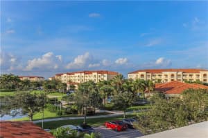 28  Harbour Isle Dr   304, Fort Pierce, FL 34949 Sold 03/06/23