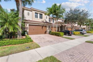 10851 NW 72nd Pl   10851, Parkland, FL 33076 Sold 03/22/23