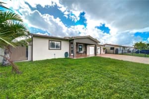 7920 NW 173 ST, Hialeah, FL 33015 Sold 03/21/23