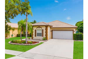 20826 NW 21st St, Pembroke Pines, FL 33029, Sold 02/08/23