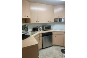 4040 Galt Ocean Dr, Fort Lauderdale, FL 33308, Sold 01/03/23