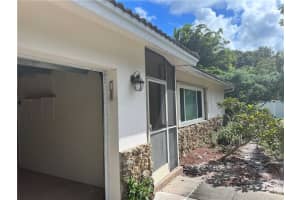 900 NW 9th Way, Boca Raton, FL 33486 Sold 02/01/23