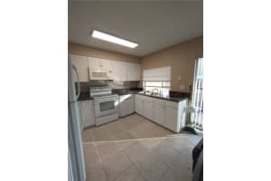 4507 Treehouse Ln, Tamarac, FL 33319, Sold 01/23/23