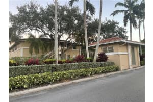 10167 Twin Lakes Dr, Coral Springs, FL 33071, Sold 01/25/23