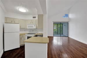 211  Lake Pointe Dr   208, Oakland Park, FL 33309 Sold 01/11/23