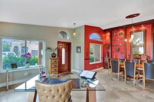 10722 SW 14th Pl, Davie, FL 33324 Sold 12/30/22