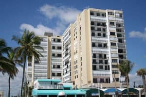 322  Buchanan St   812, Hollywood, FL 33019 Sold 01/11/23