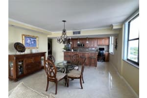 322  Buchanan St   812, Hollywood, FL 33019 Sold 01/11/23