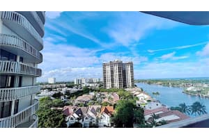 19355  Turnberry Way   10L, Miami, FL 33180 Sold 02/15/23
