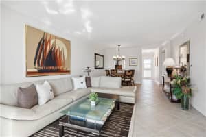 3221 NE 8th St 305 f, Pompano Beach, FL 33062, Sold 03/31/23