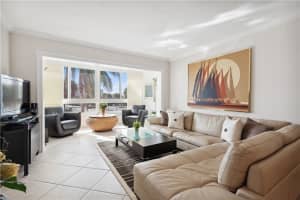 3221 NE 8th St 305 f, Pompano Beach, FL 33062, Sold 03/31/23