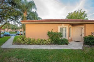 9757 Kamena Cir, Boynton Beach, FL 33436, Sold 03/03/23