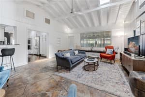 1222 W Las Olas Blvd, Fort Lauderdale, FL 33312 Sold 01/04/23