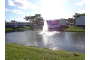 829  Crystal Lake Dr, Deerfield Beach, FL 33064 Sold 03/30/23
