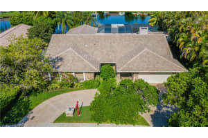 2201 NE 212th St, Miami, FL 33180 Sold 07/10/23