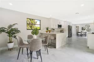 726 NE 26th Ave, Fort Lauderdale, FL 33304 Sold 08/10/23