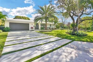 726 NE 26th Ave, Fort Lauderdale, FL 33304 Sold 08/10/23