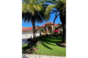 9923 NW 64th Ct, Parkland, FL 33076 Sold 03/30/23