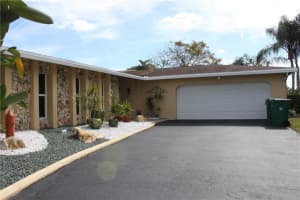 3240 SW 116th Ave, Davie, FL 33330 Sold 02/07/23