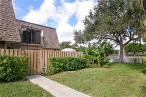 2929 SW 22nd Cir, Delray Beach, FL 33445, Sold 01/25/23