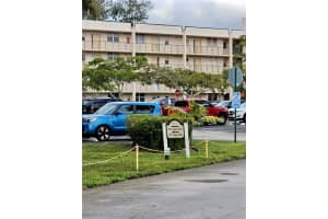 2551 Aragon Blvd, Sunrise, FL 33322, Sold 04/11/23